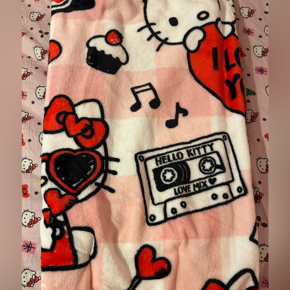 Hello Kitty Pink Valentine’s Day Love Mix Throw Blanket